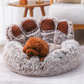 Cama para cachorro e gato em formato de pata de urso